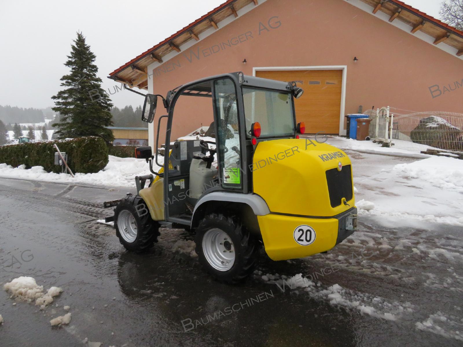 KRAMER 350 front loader