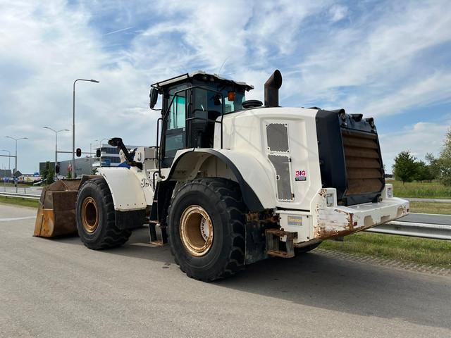 CATERPILLAR 966M XE front loader