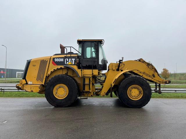 CATERPILLAR 980M front loader