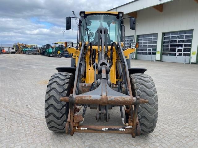 VOLVO L45F front loader