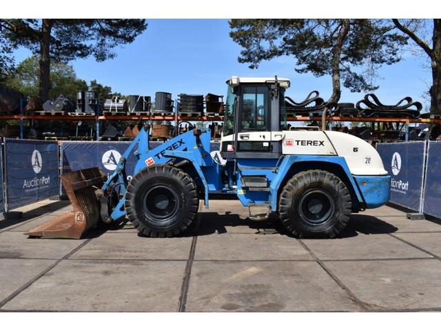 TEREX TL 260 front loader