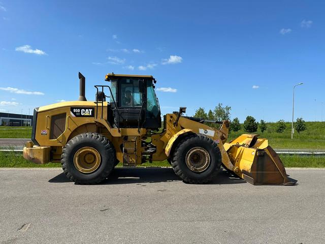 CATERPILLAR 950GC front loader