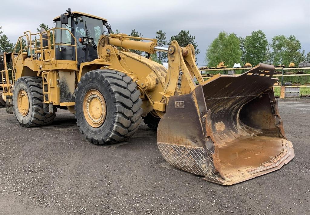 CATERPILLAR 988H front loader