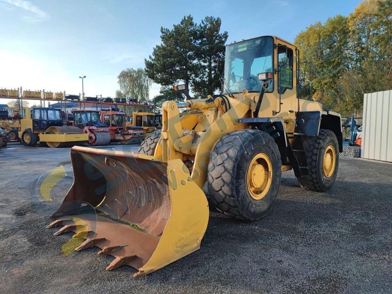 KOMATSU WA 270-3 front loader