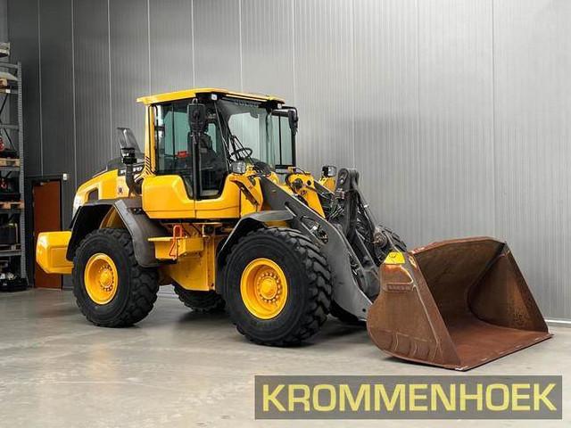 VOLVO L70H front loader