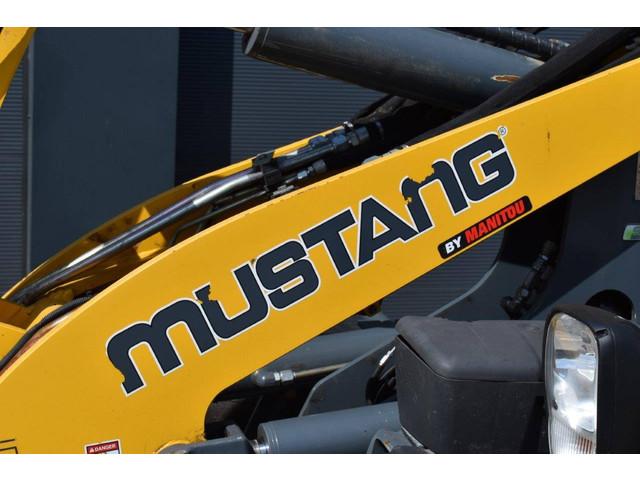 MUSTANG 708 front loader