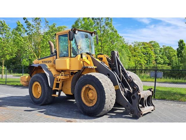 VOLVO L120E front loader