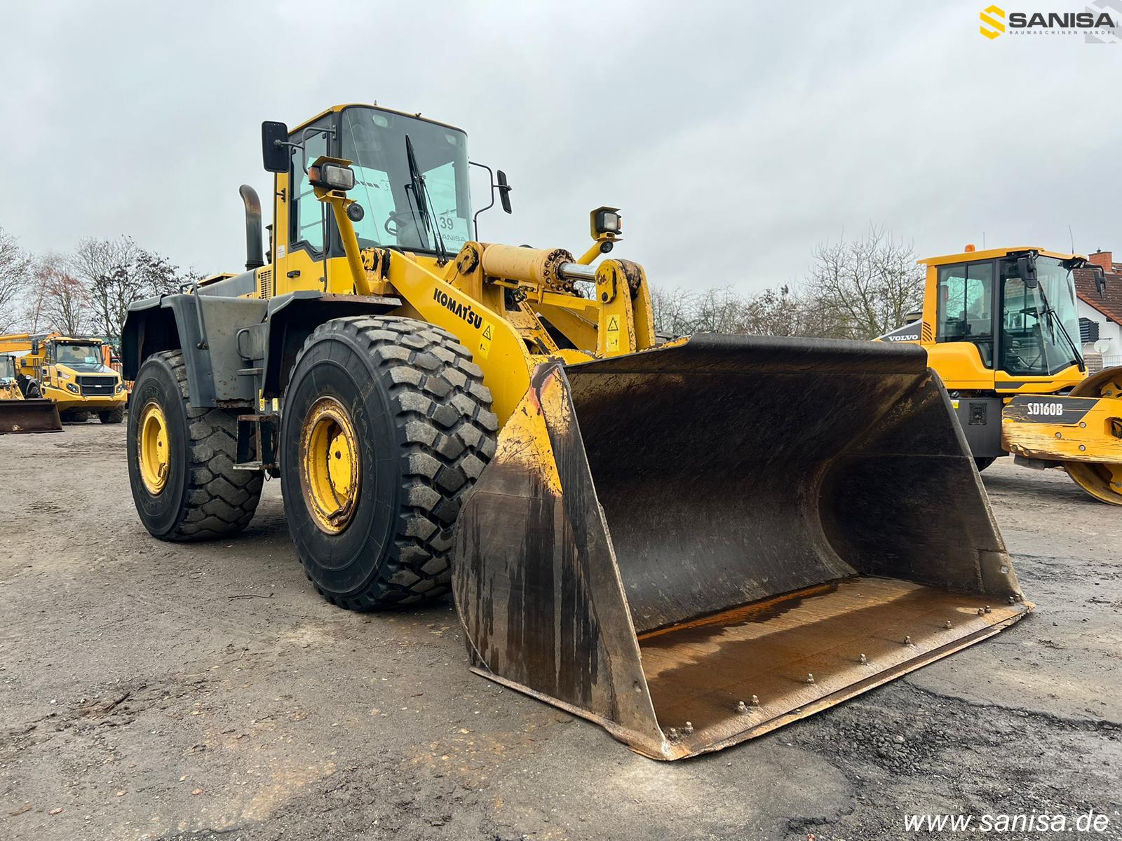 KOMATSU WA 420-3 front loader