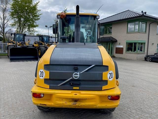 VOLVO L45F front loader