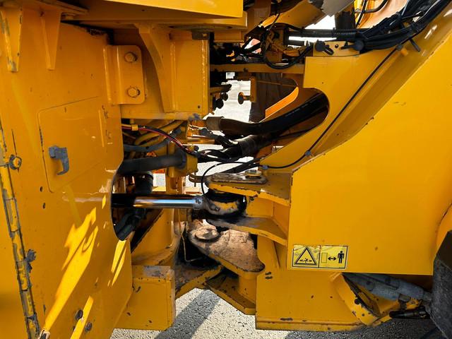 CATERPILLAR 966H front loader