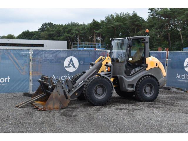 AHLMANN AX 850 front loader