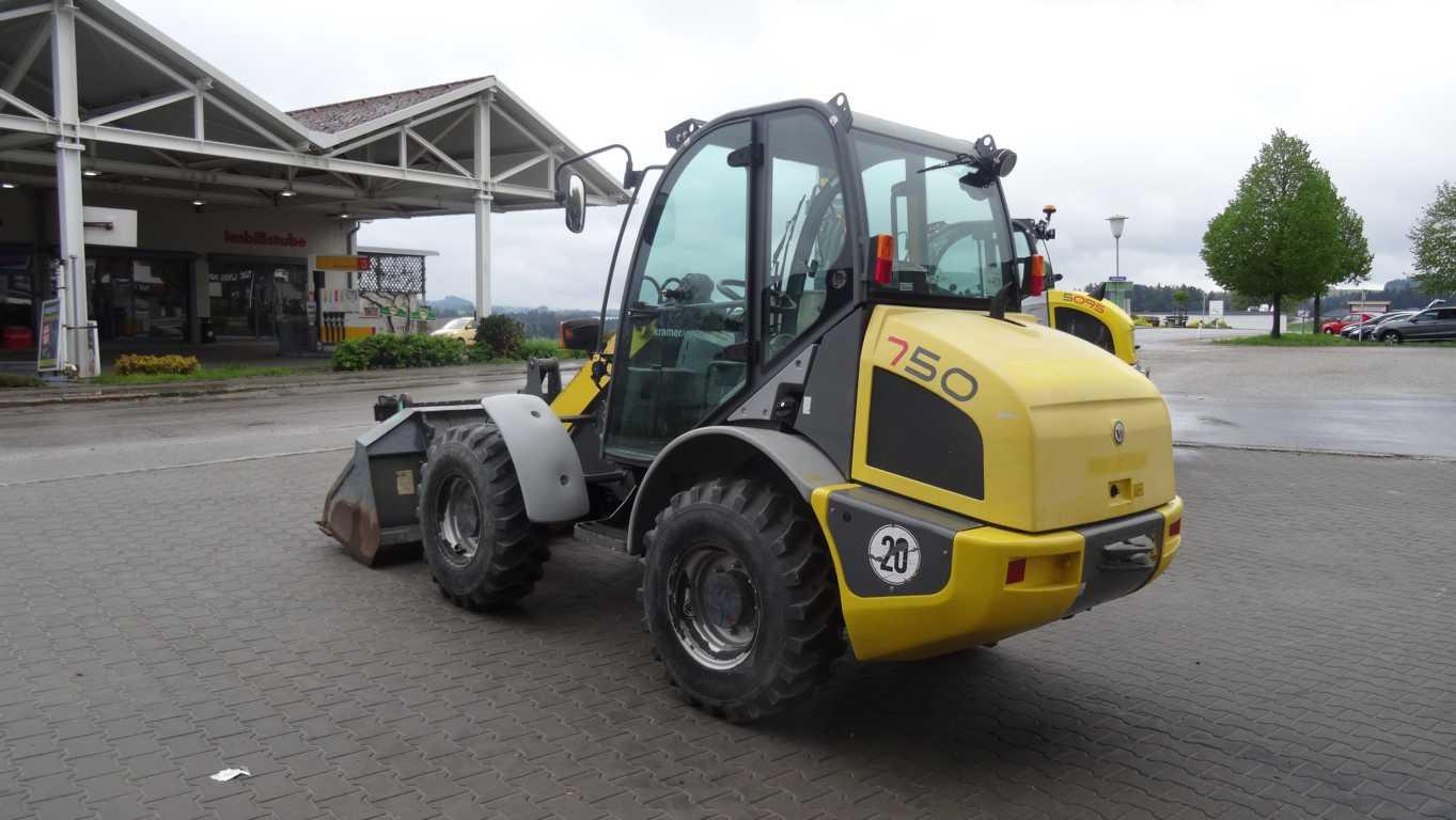 KRAMER 750 front loader