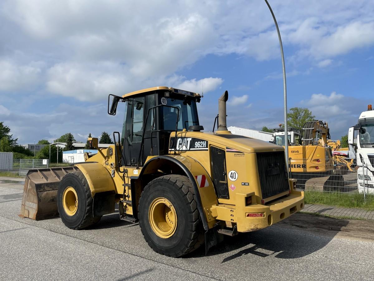 CATERPILLAR 962H front loader