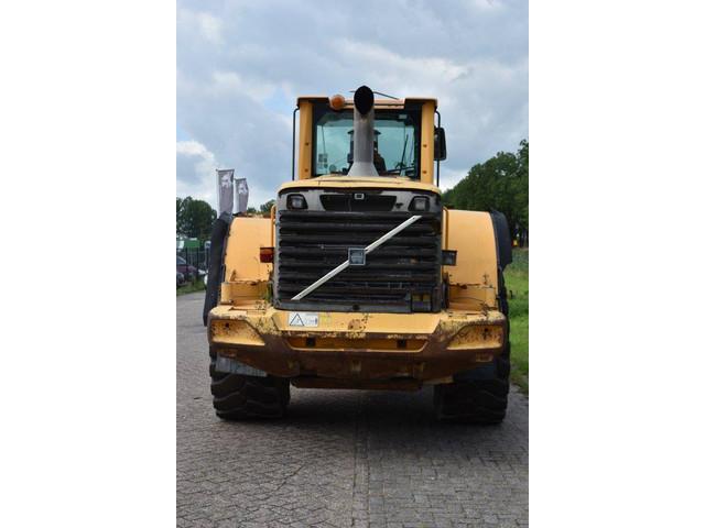 VOLVO L180F front loader