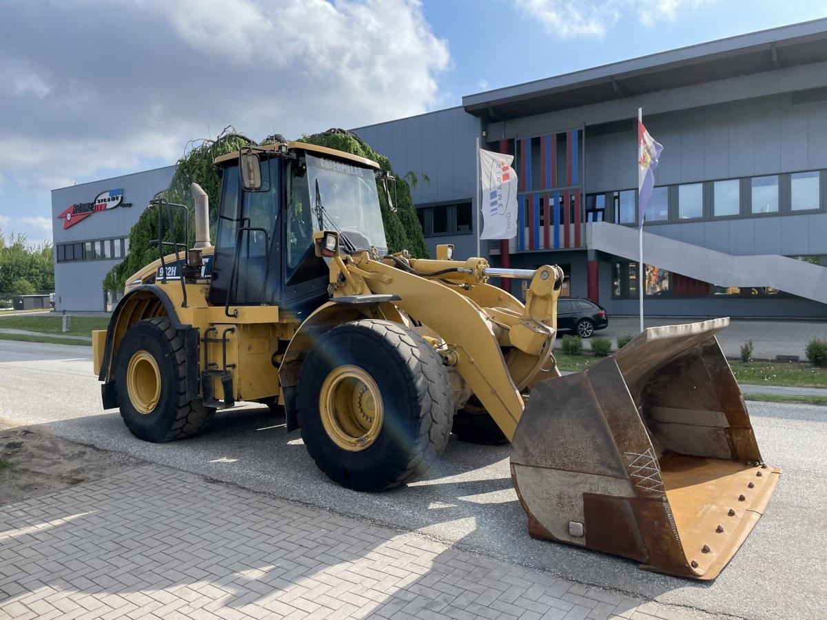 CATERPILLAR 962H front loader