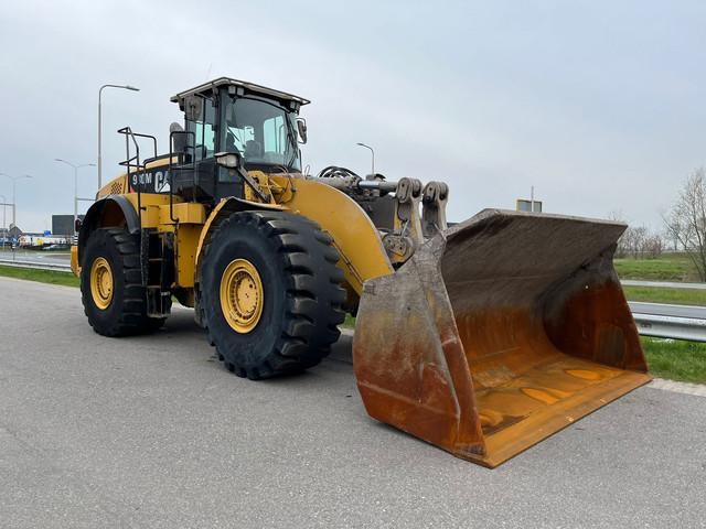 CATERPILLAR 980M front loader