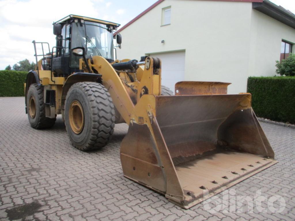 CATERPILLAR 962K front loader