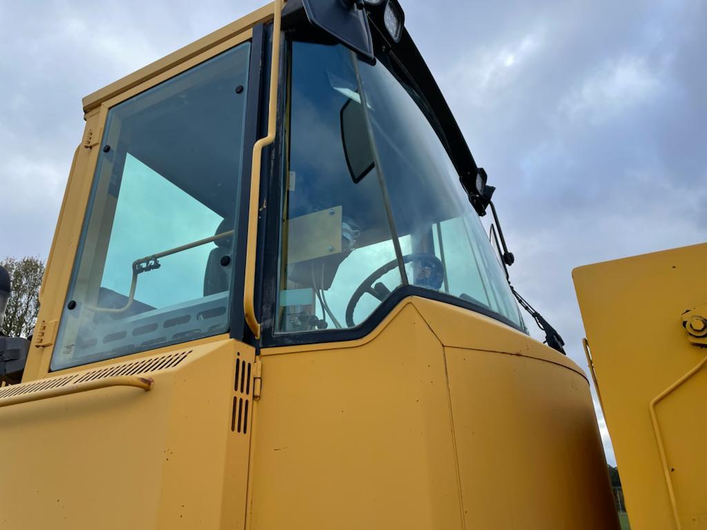 VOLVO L120C front loader