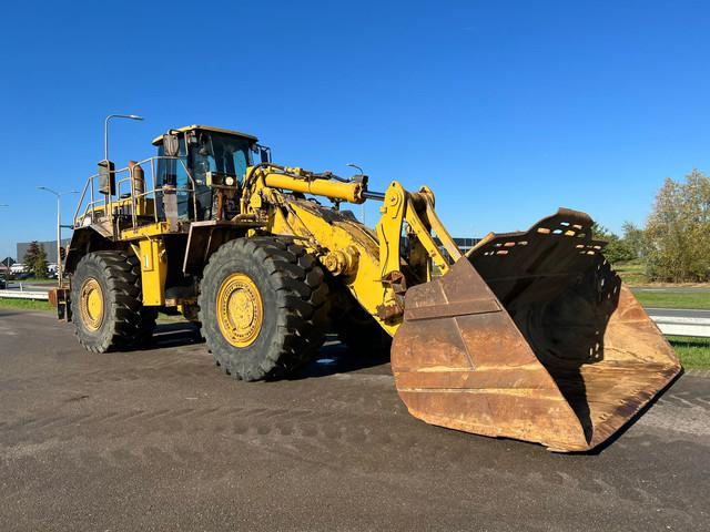 CATERPILLAR 988H front loader