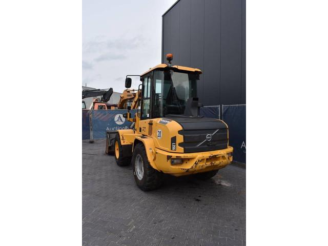 VOLVO L35G front loader