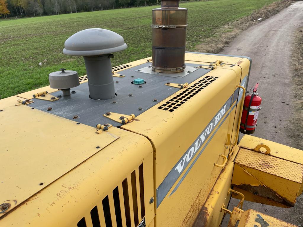 VOLVO L120C front loader