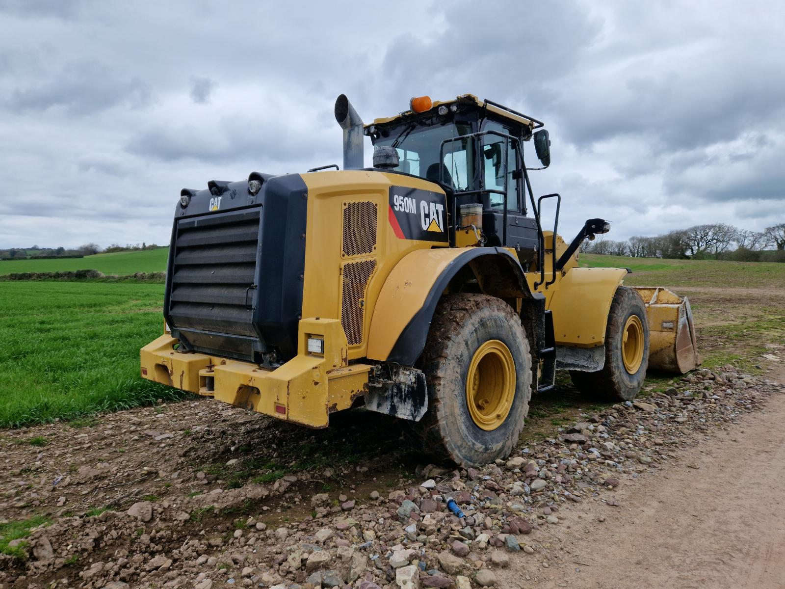 CATERPILLAR 950M front loader