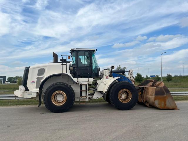 CATERPILLAR 966M XE front loader