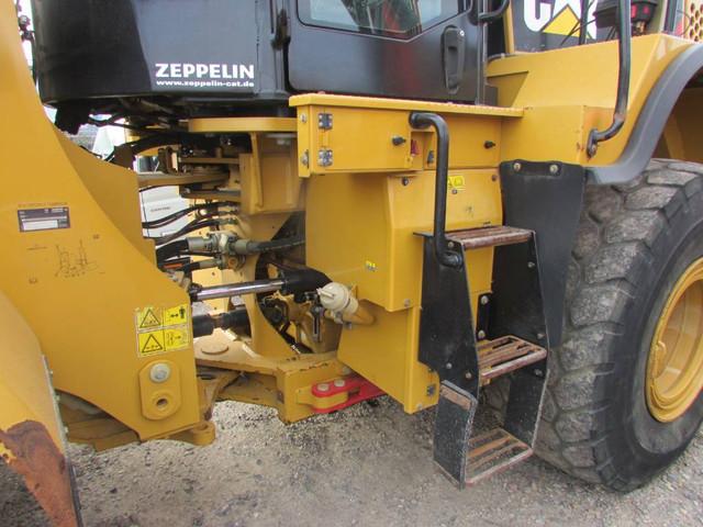 CATERPILLAR 950M front loader