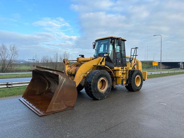 CATERPILLAR 962H front loader