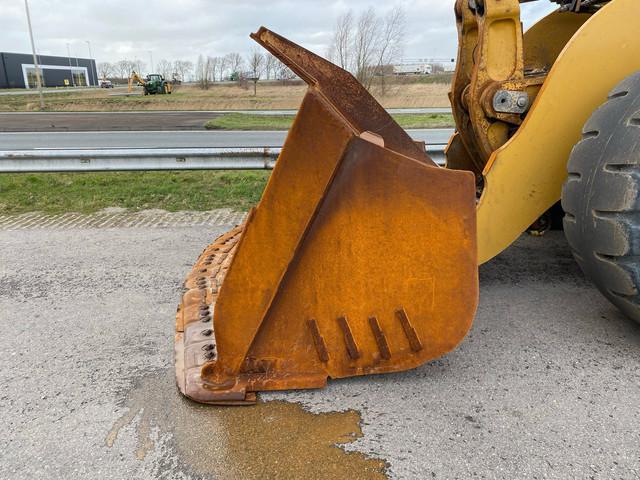 CATERPILLAR 980K front loader