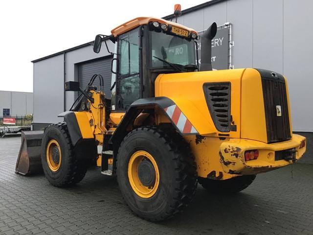 JCB 426 e HT front loader