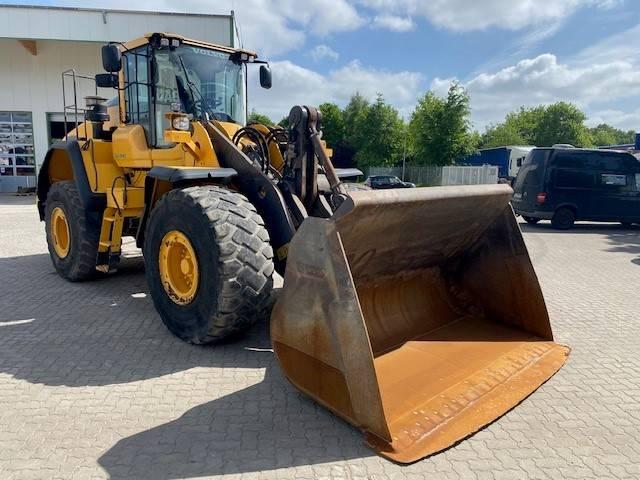 VOLVO L150H front loader