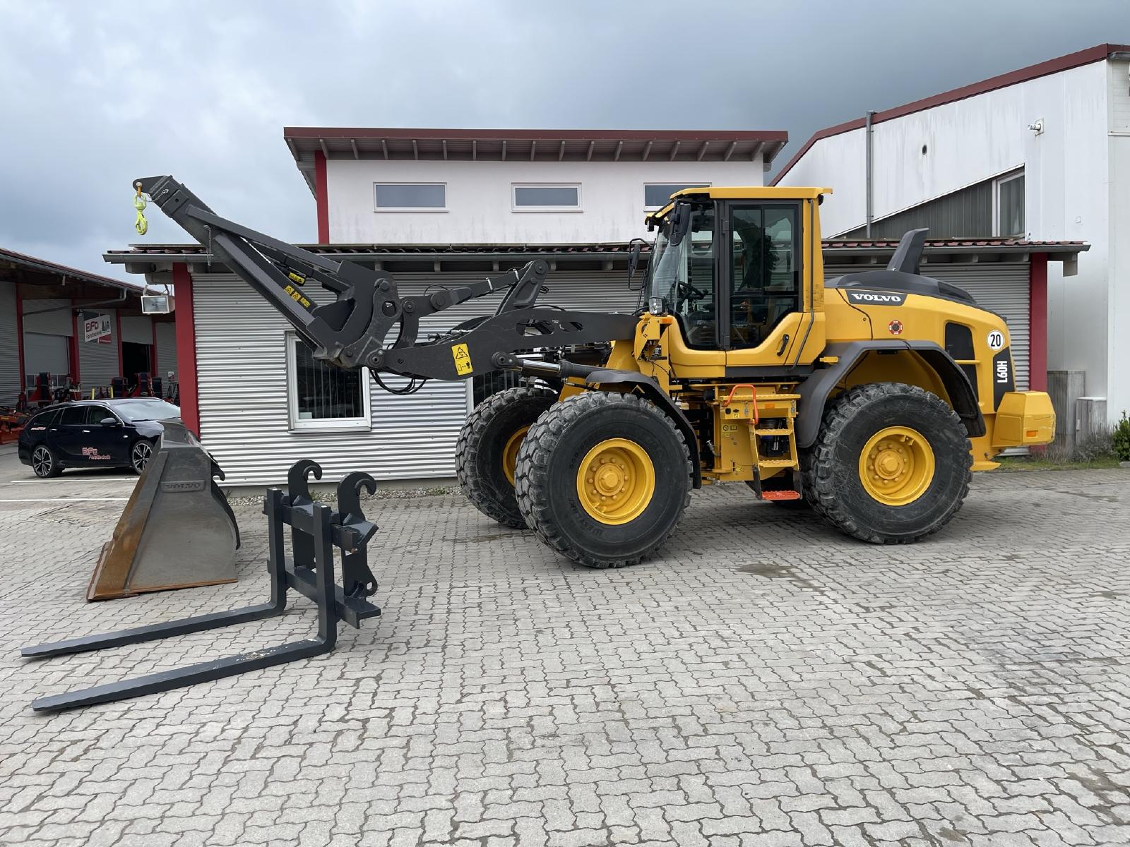 VOLVO L60H front loader