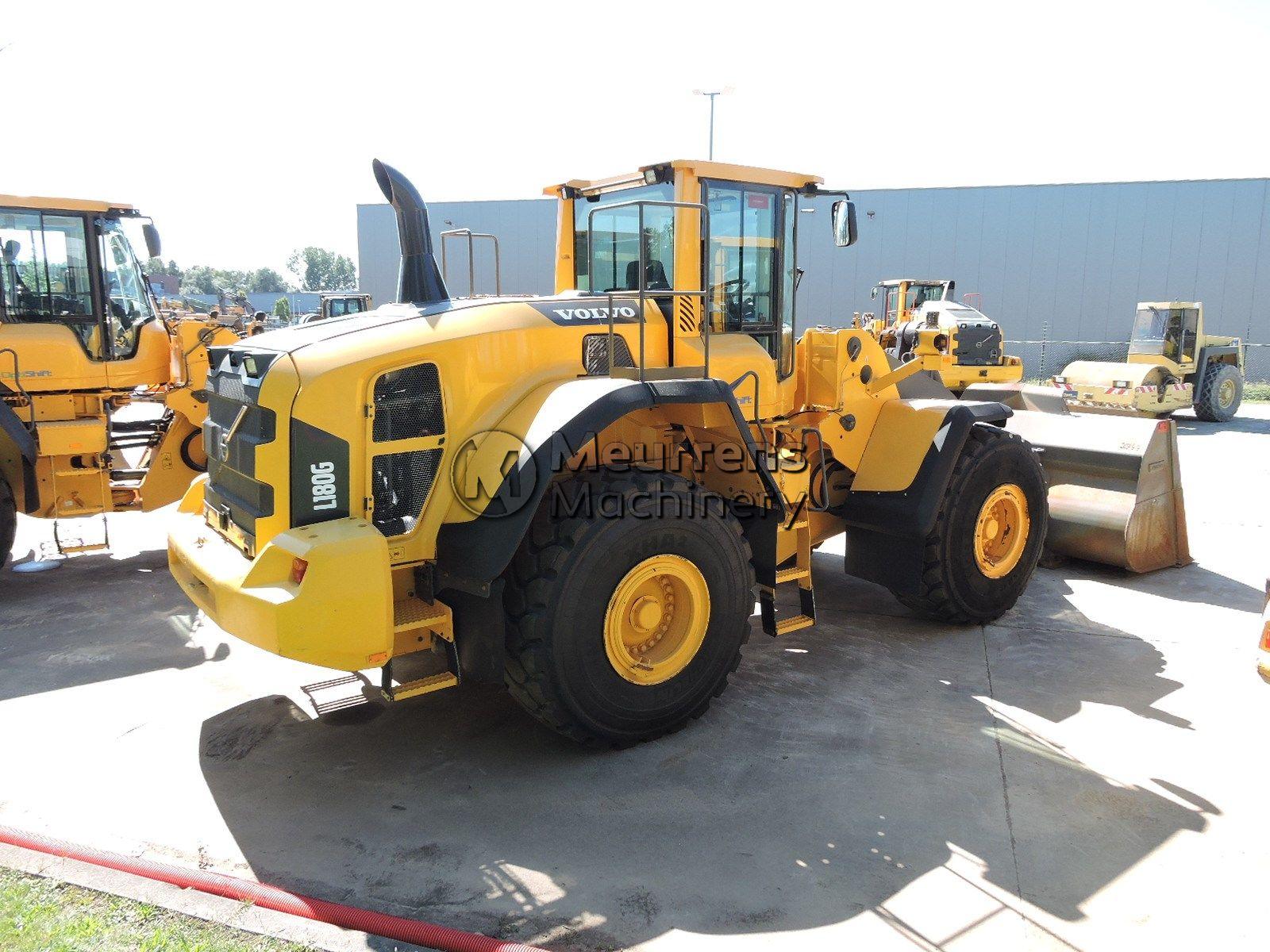 VOLVO L180G front loader