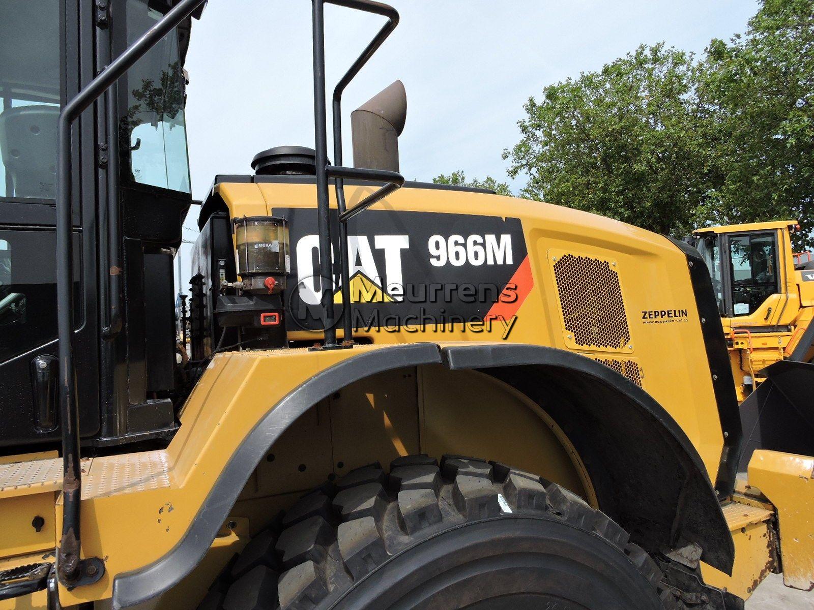 CATERPILLAR 966M front loader