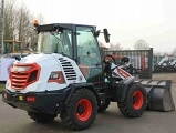 BOBCAT L85 front loader