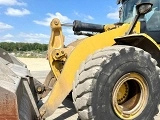 CATERPILLAR 966M front loader