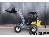 GIANT G2500HD front loader