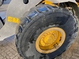 VOLVO L90G front loader