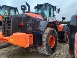 HITACHI ZW220-6 front loader