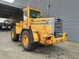 VOLVO L 90 B front loader