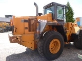 CASE 821 C front loader