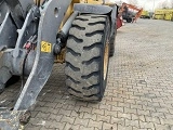 VOLVO L90F front loader