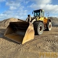 VOLVO L180E front loader