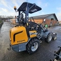 GIANT G2500 X-tra HD front loader