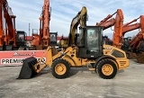 CASE 321 E front loader