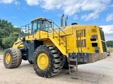 KOMATSU WA600-8 front loader