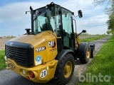 CATERPILLAR 906M front loader