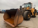 VOLVO L180G front loader