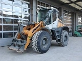 LIEBHERR L 538 front loader